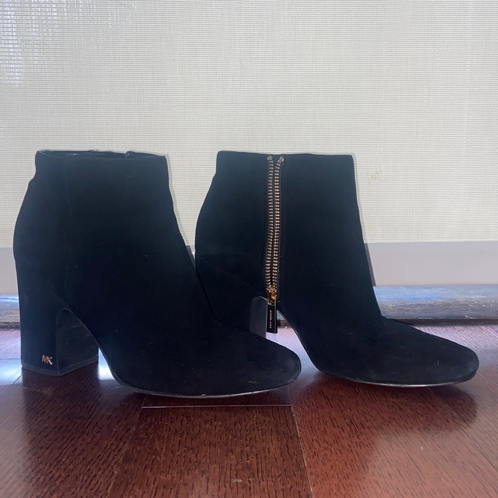 Michael Kors Suade Black Booties Size 7 1/2